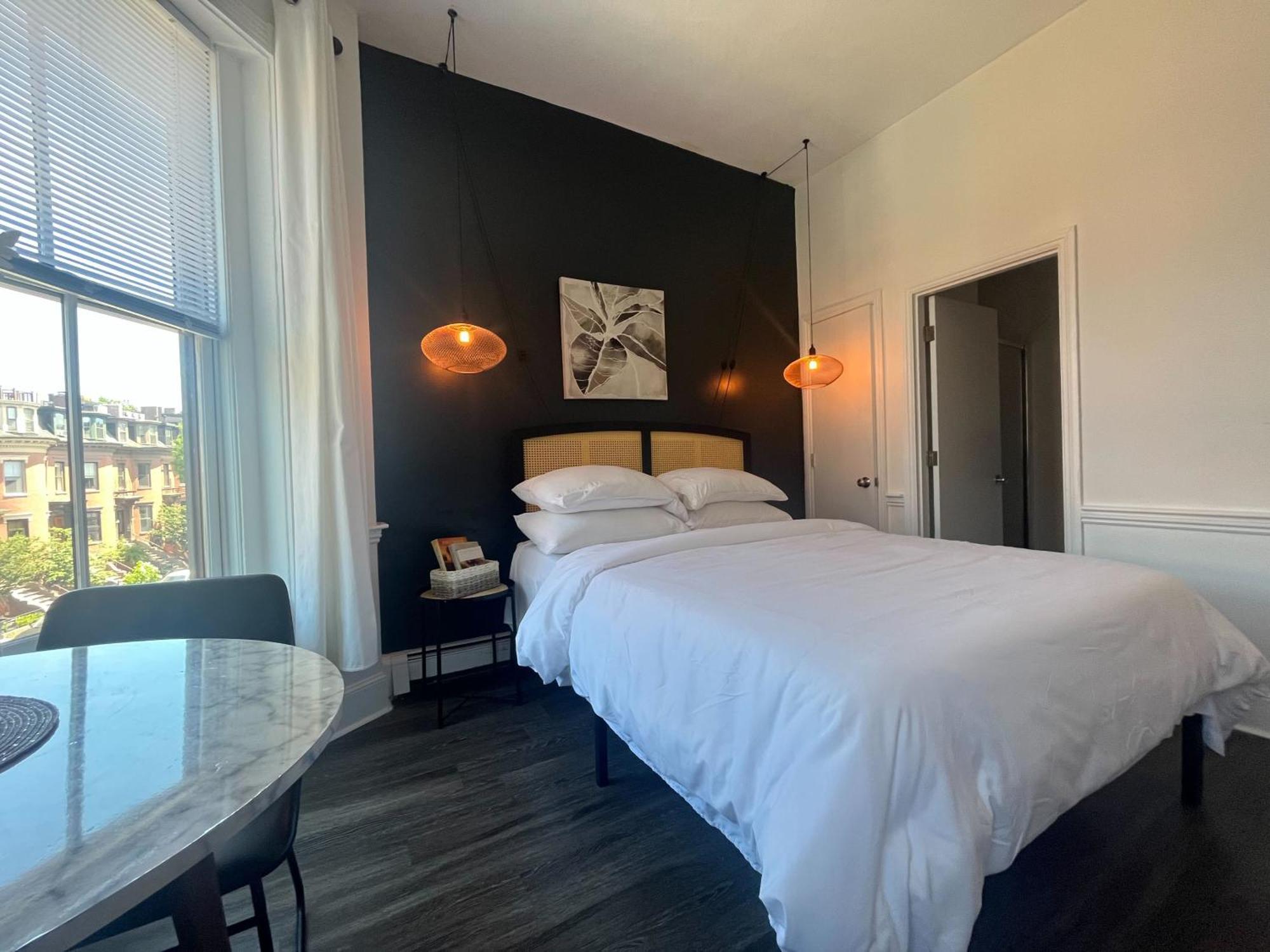 Good Apart-hotel Boston