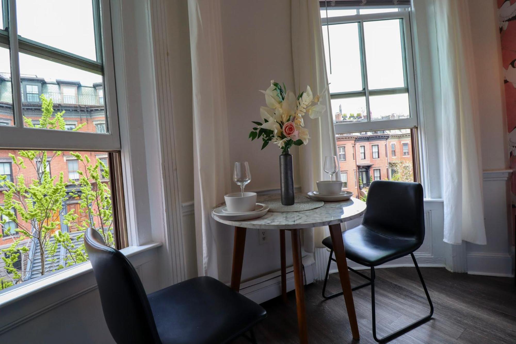 Good Apart-hotel Boston
